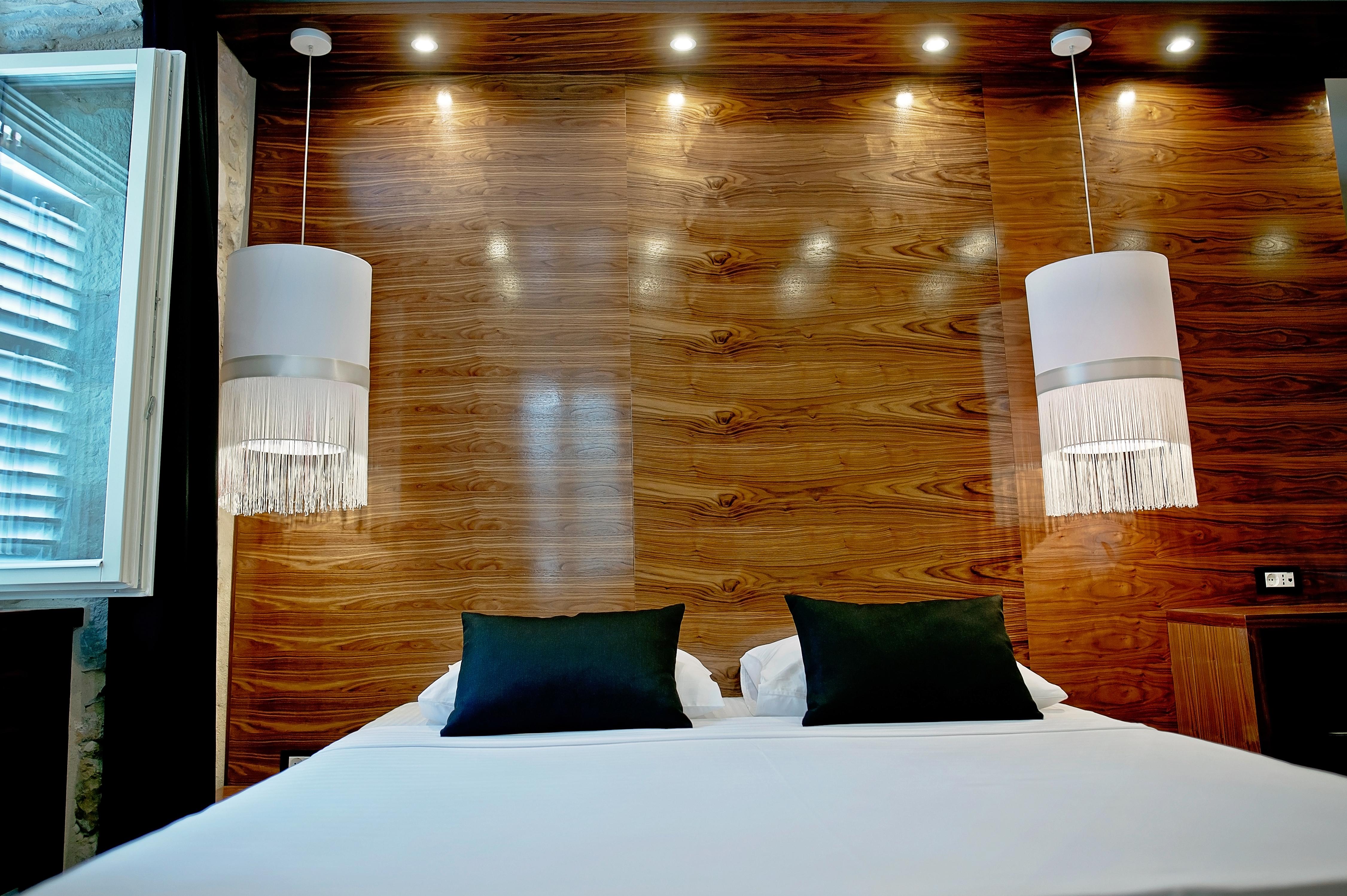 Jupiter Luxury Split