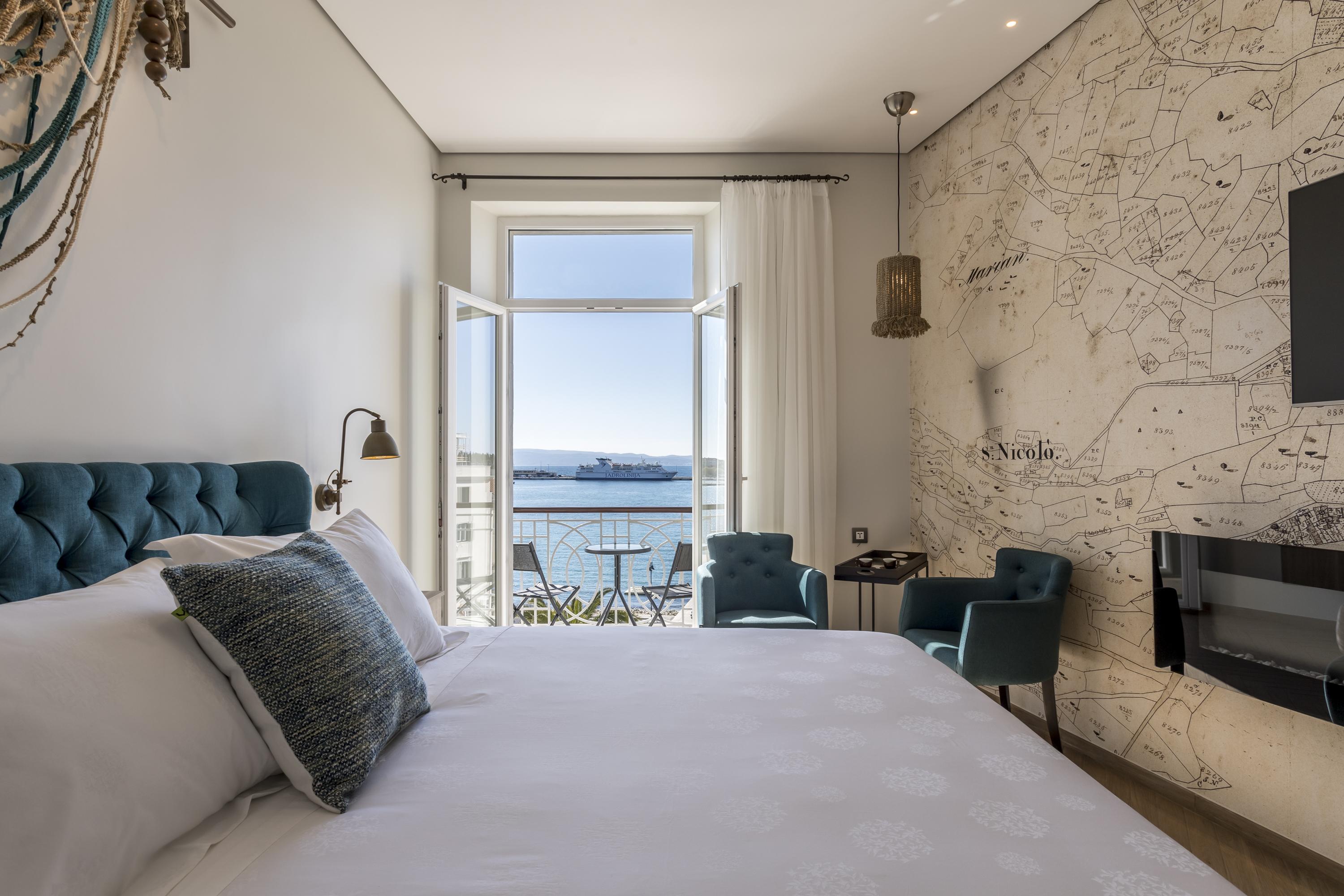 Seaview Luxury Retreat