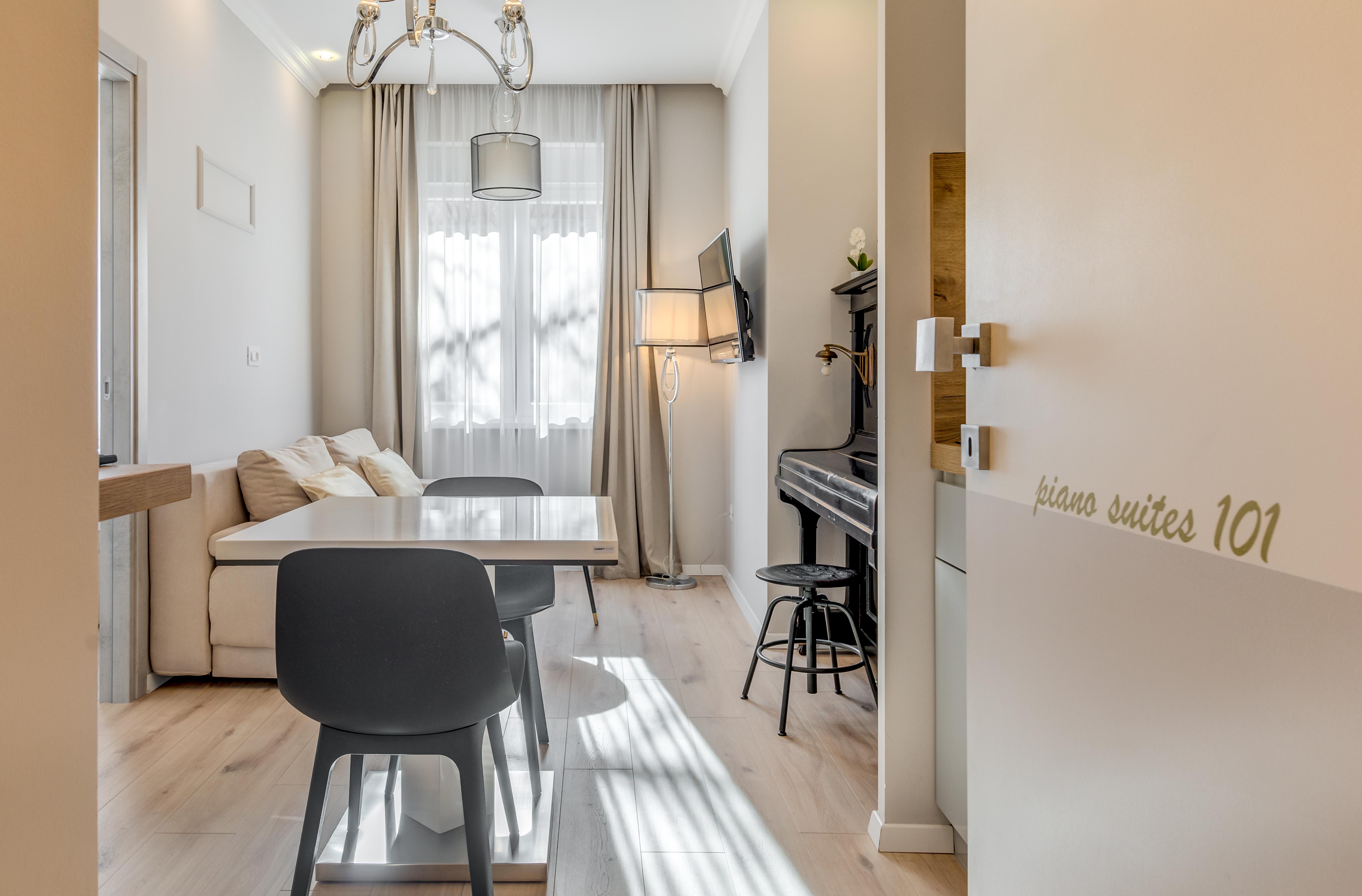 Gostinjska kuća Piano 4*