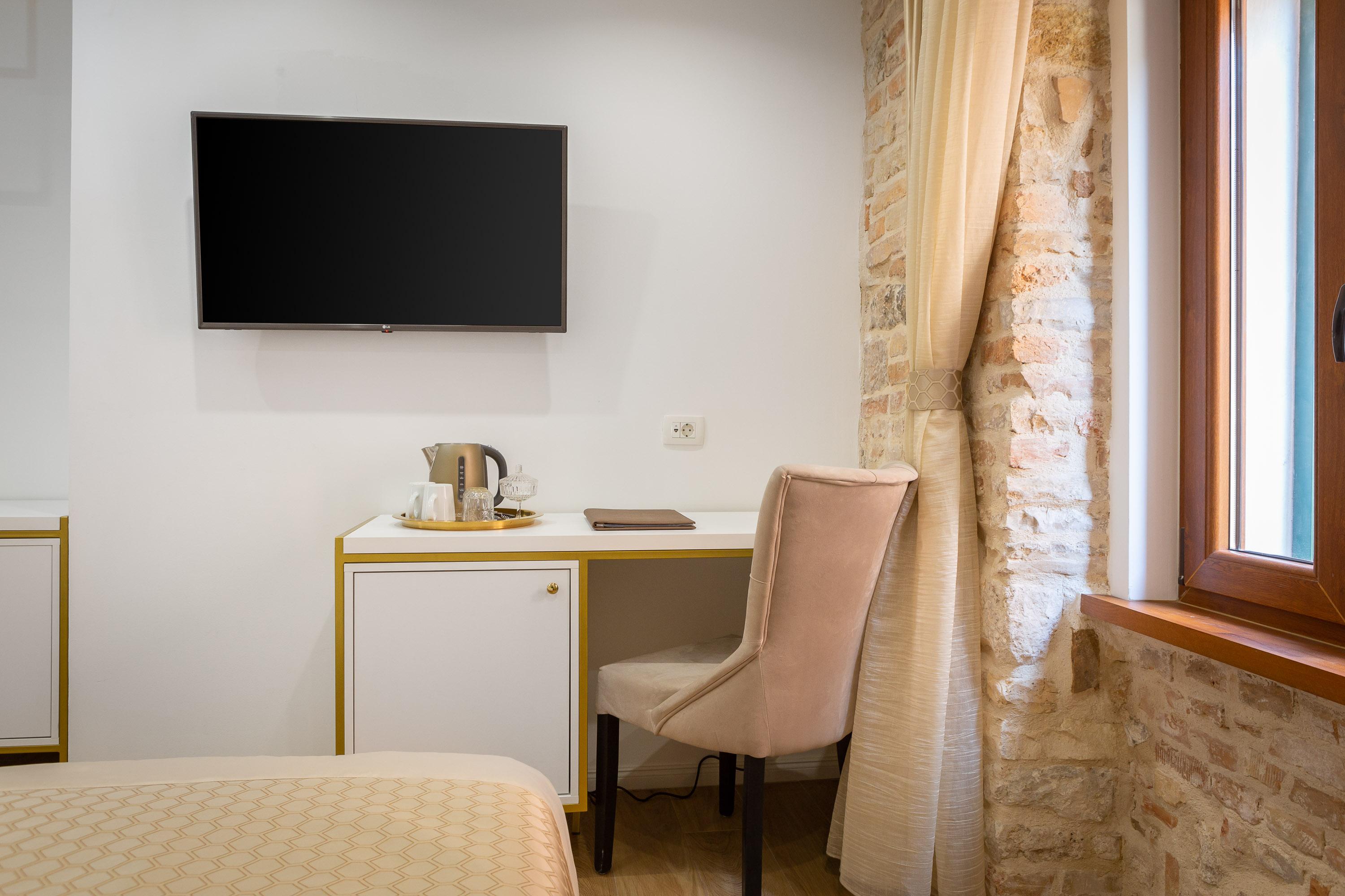 Le Premier Luxury 4* Split