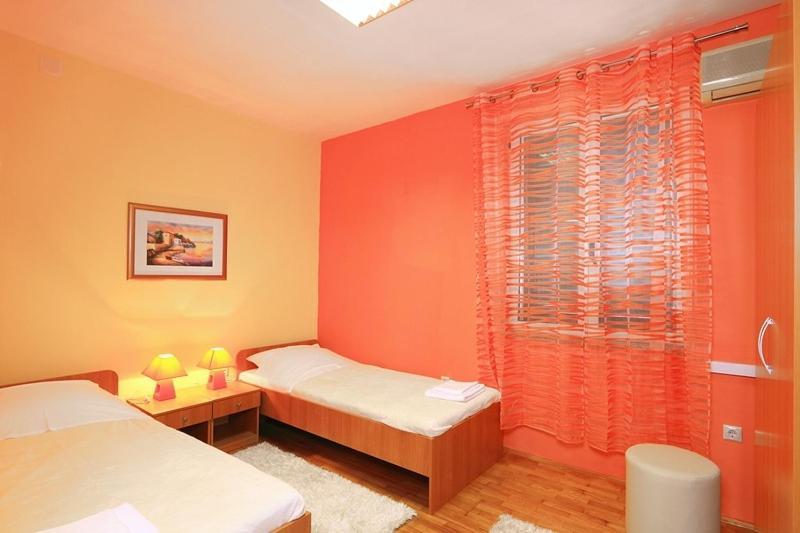 Apartment With Wifi - 17386 Split