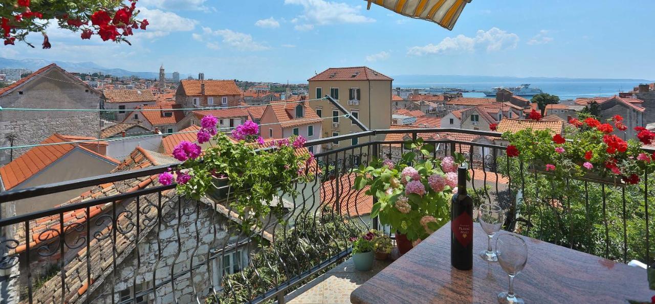 Apartment Angela With Old Town View