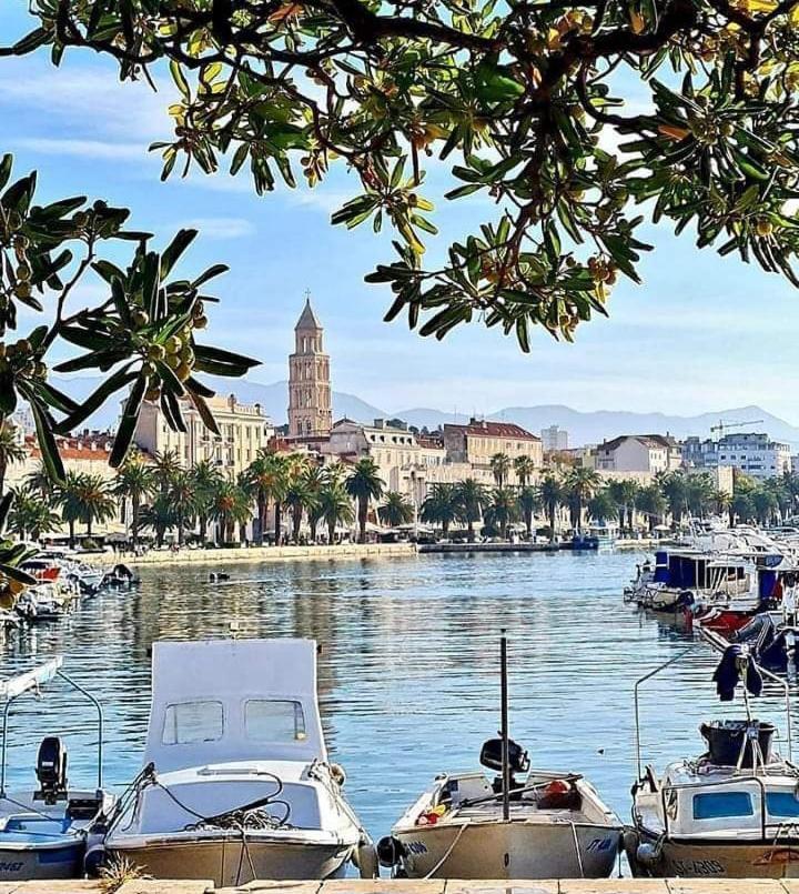 Apartman Ana * Split