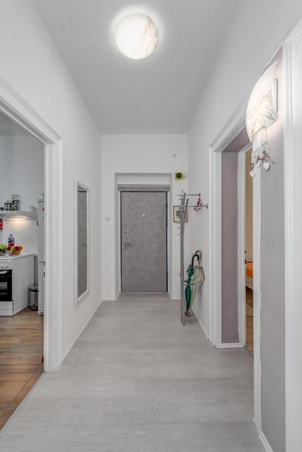 Apartment Pape Split