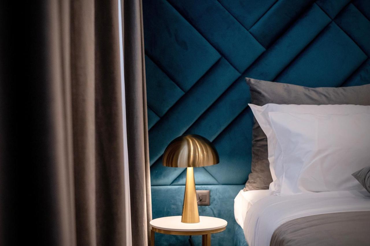 Amelie Luxury 1