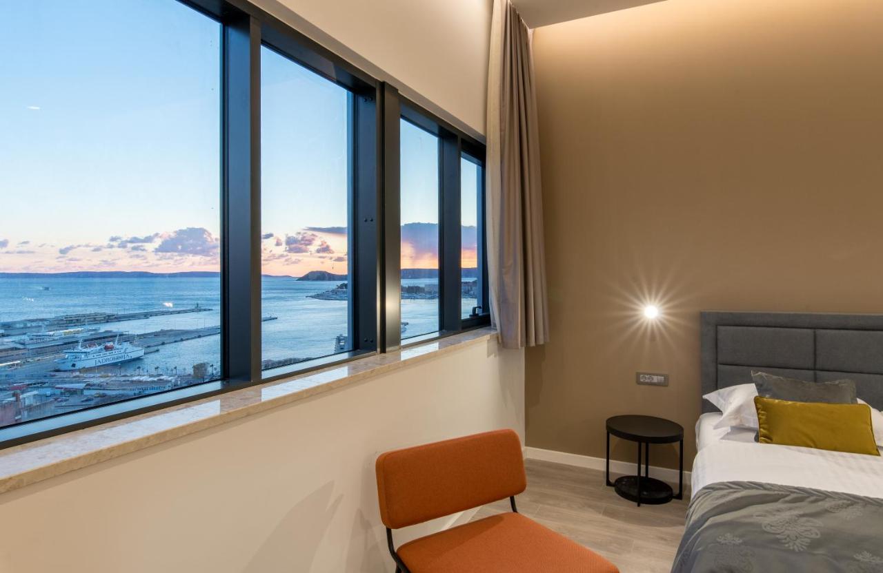 Seascape Luxury 4*