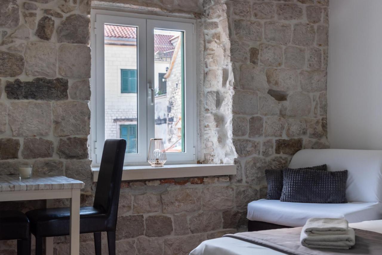 Camenno Apartments-the Heart Of Diocletian's Palace-open Winter! * Split