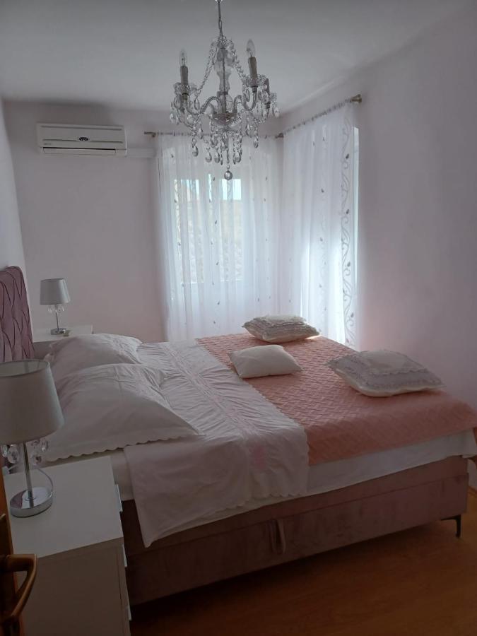 Vestibul Apartment Split