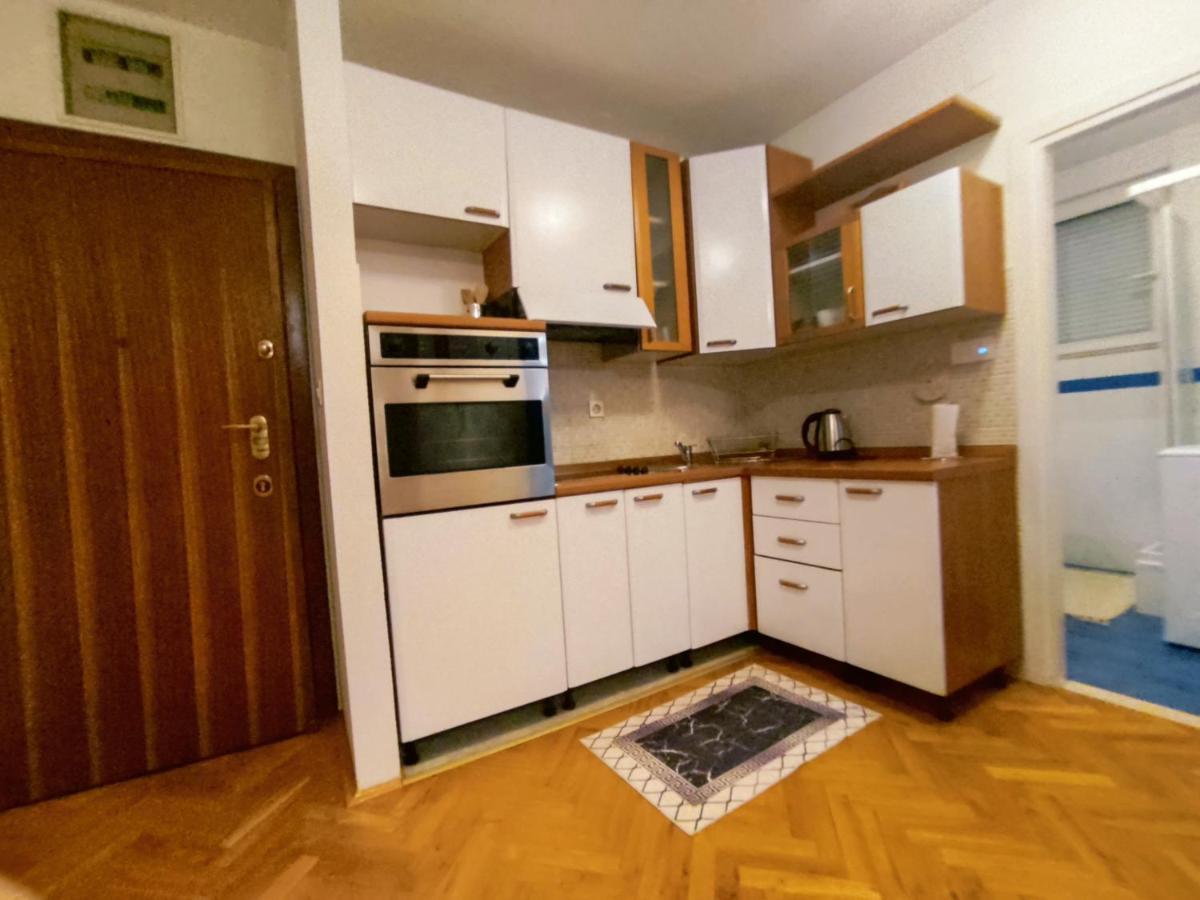 Apartment Idea's With Free Parking And Sea View *