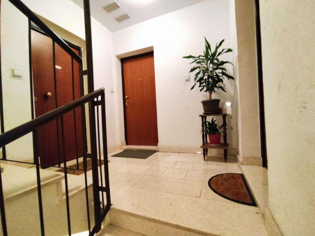 Apartment Idea's With Free Parking And Sea View