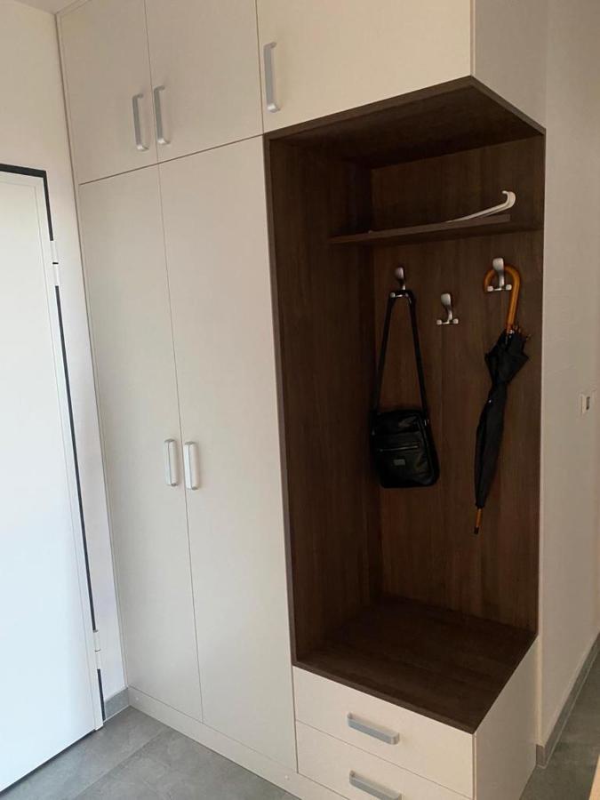Golden View 8 Apartman *