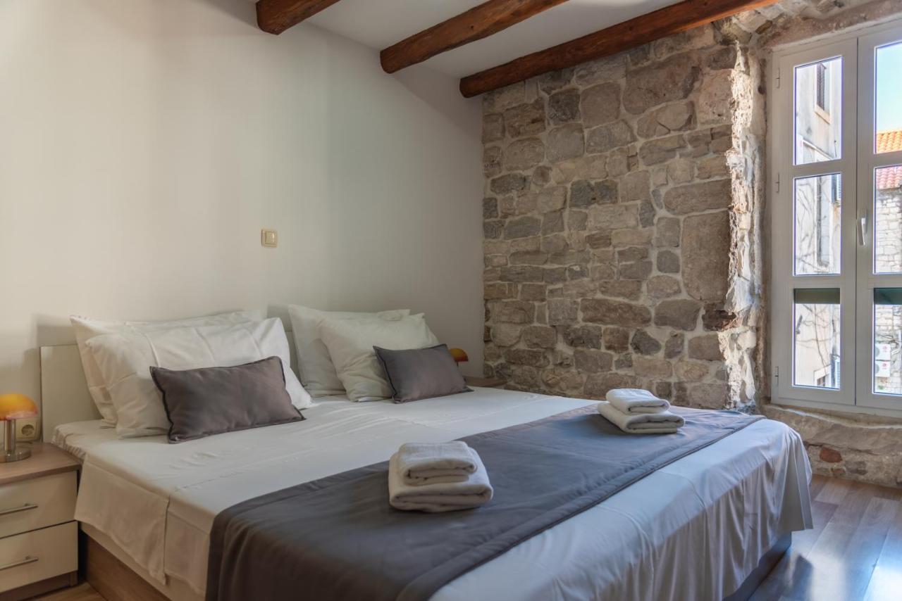 Camenno Apartments-the Heart Of Diocletian's Palace-open Winter! * Split