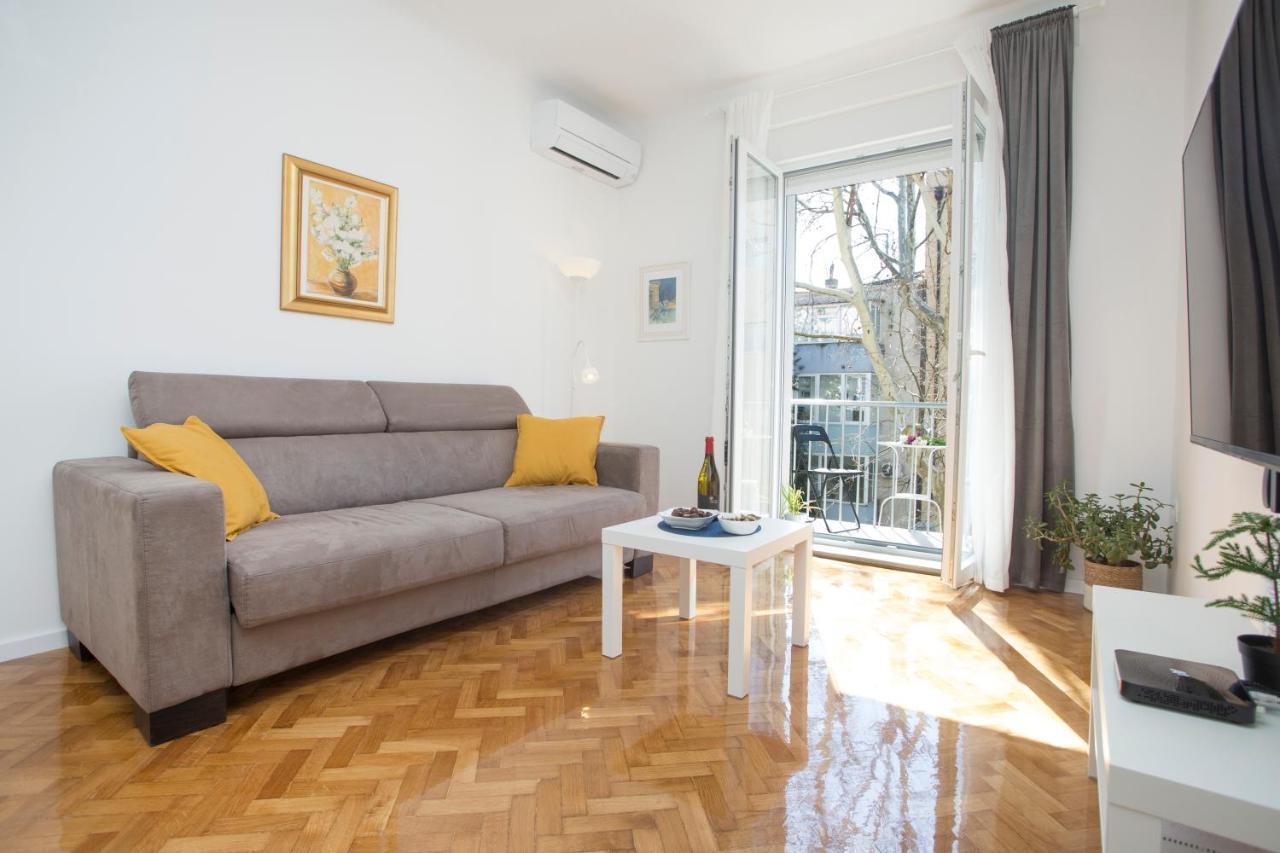 Apartment L&s Superior With Balcony And Parking - Excellent Location Within Walking Distance Of Diocletian's Palace And Bacvice *
