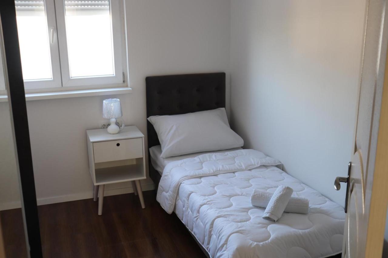 Apartment Evergreen Split