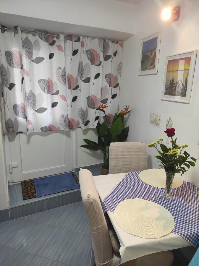 Cosy In Centar Apartment *