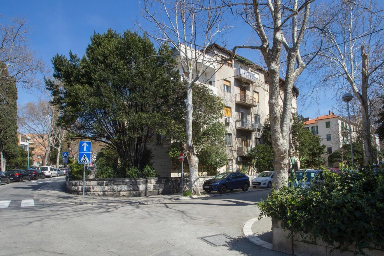 Apartment L&s Superior With Balcony And Parking - Excellent Location Within Walking Distance Of Diocletian's Palace And Bacvice