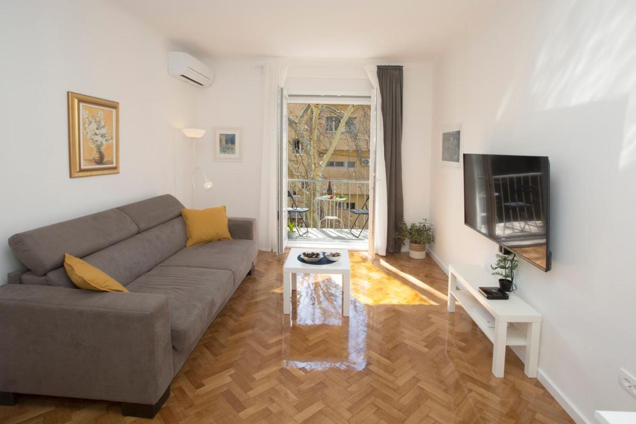 L&s Superior With Balcony And Parking - Excellent Location Within Walking Distance Of Diocletian's Palace And Bacvice Apartment Split