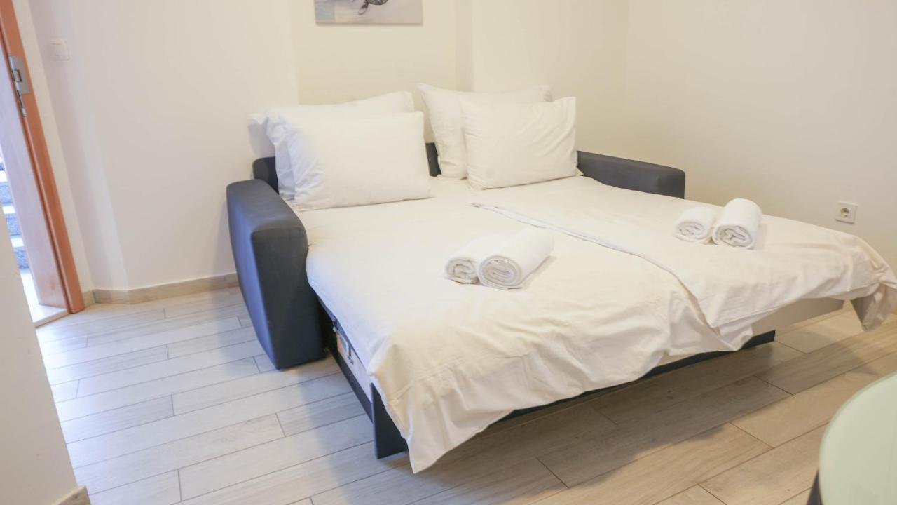 Apartment Bliss With Free Parking
