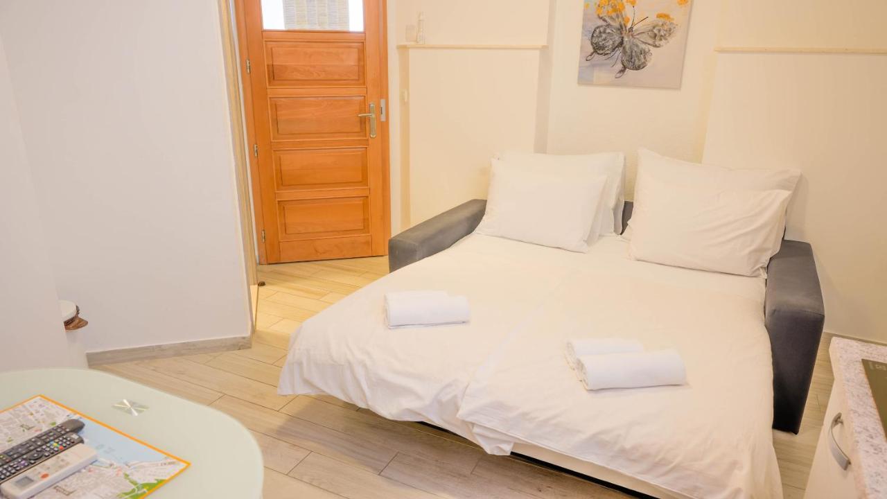 Apartment Bliss With Free Parking *