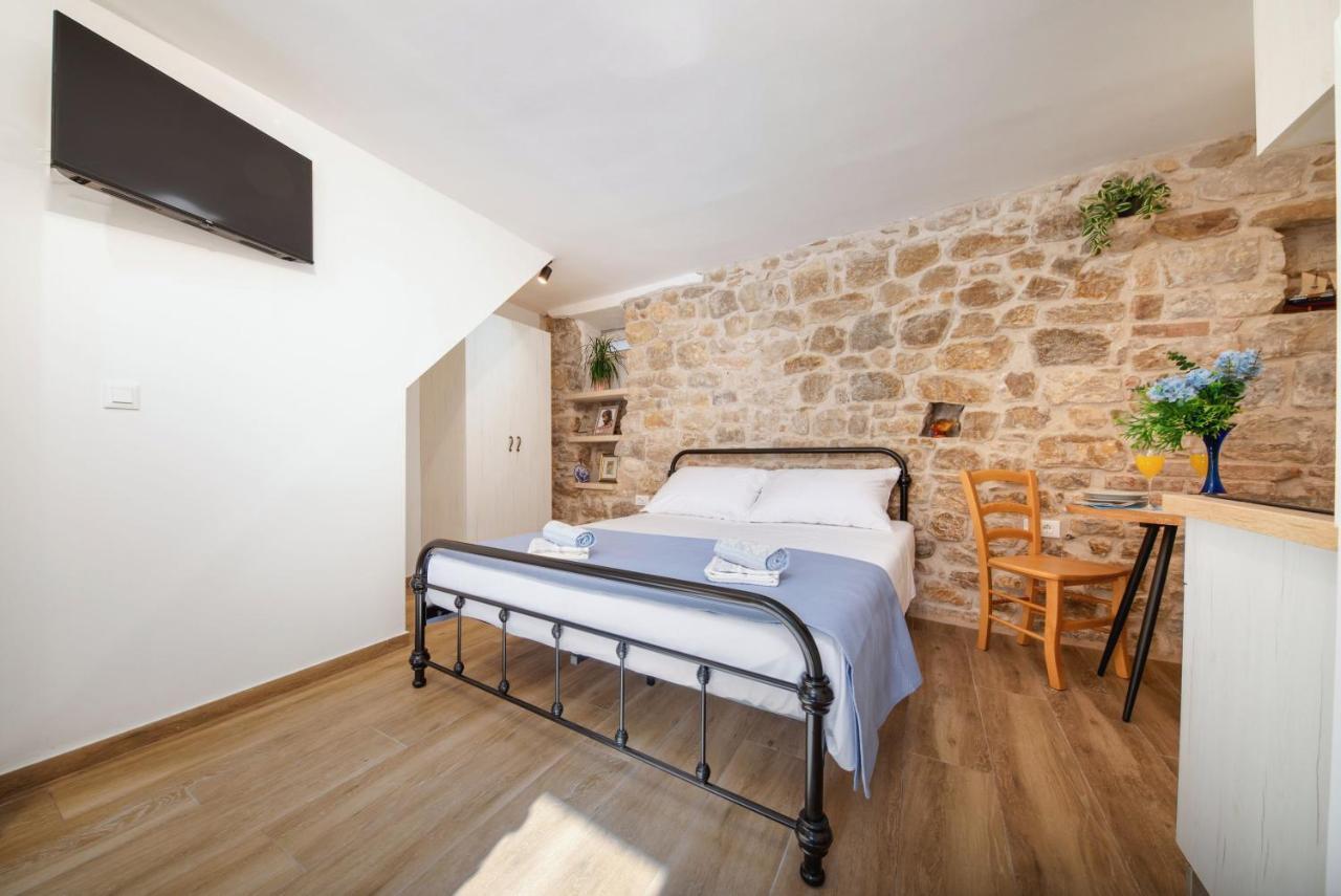 Jerolim Apartman *