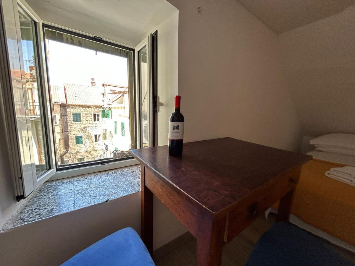 Camenno Apartments-the Heart Of Diocletian's Palace-open Winter! Apartman Split