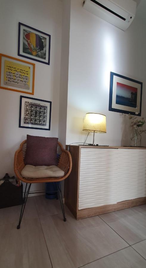 Of Music - In The Center Of Apartment *