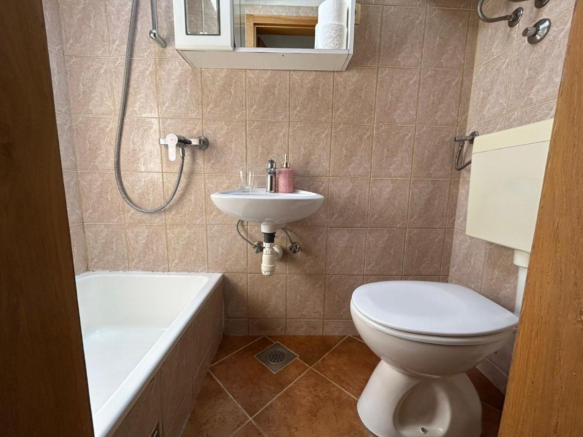 Camenno Apartments-the Heart Of Diocletian's Palace-open Winter! Split