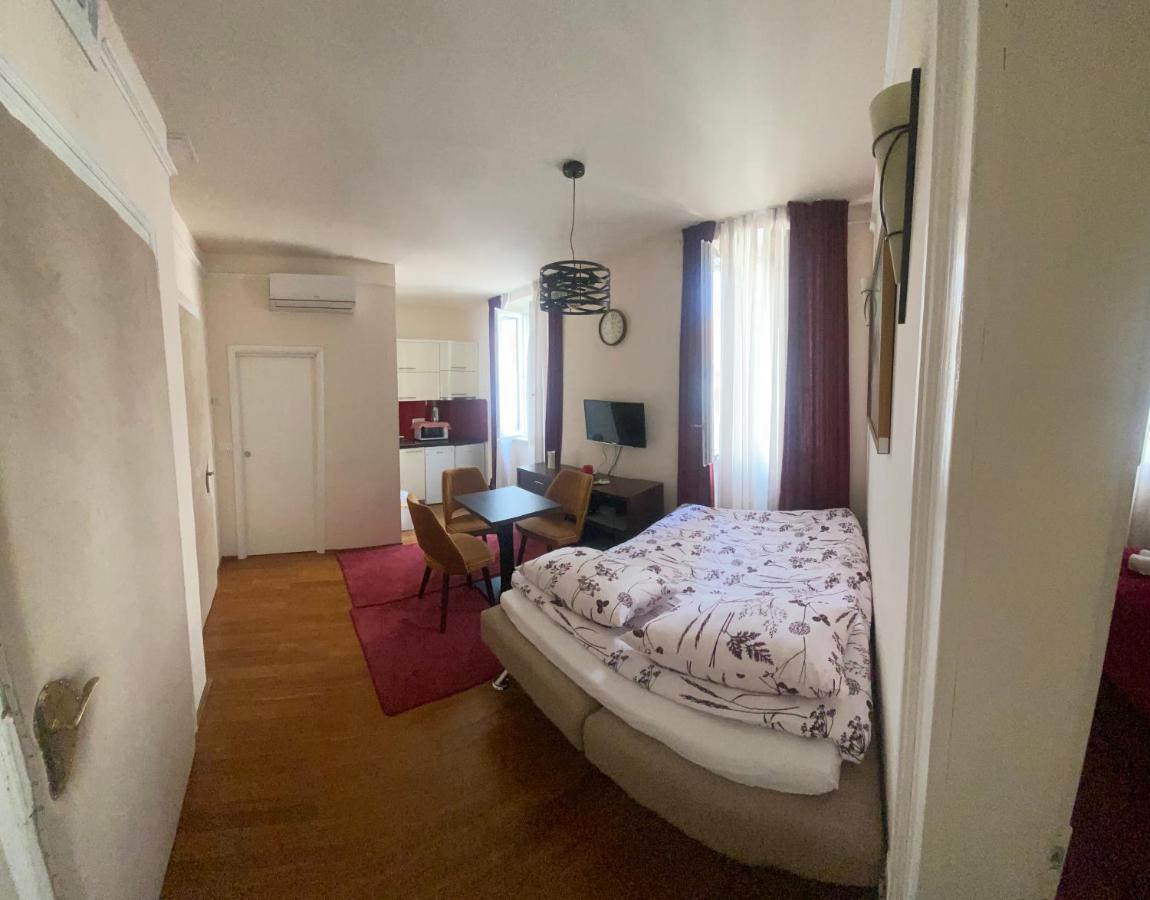 Apartment Old Town Borgo Luxury