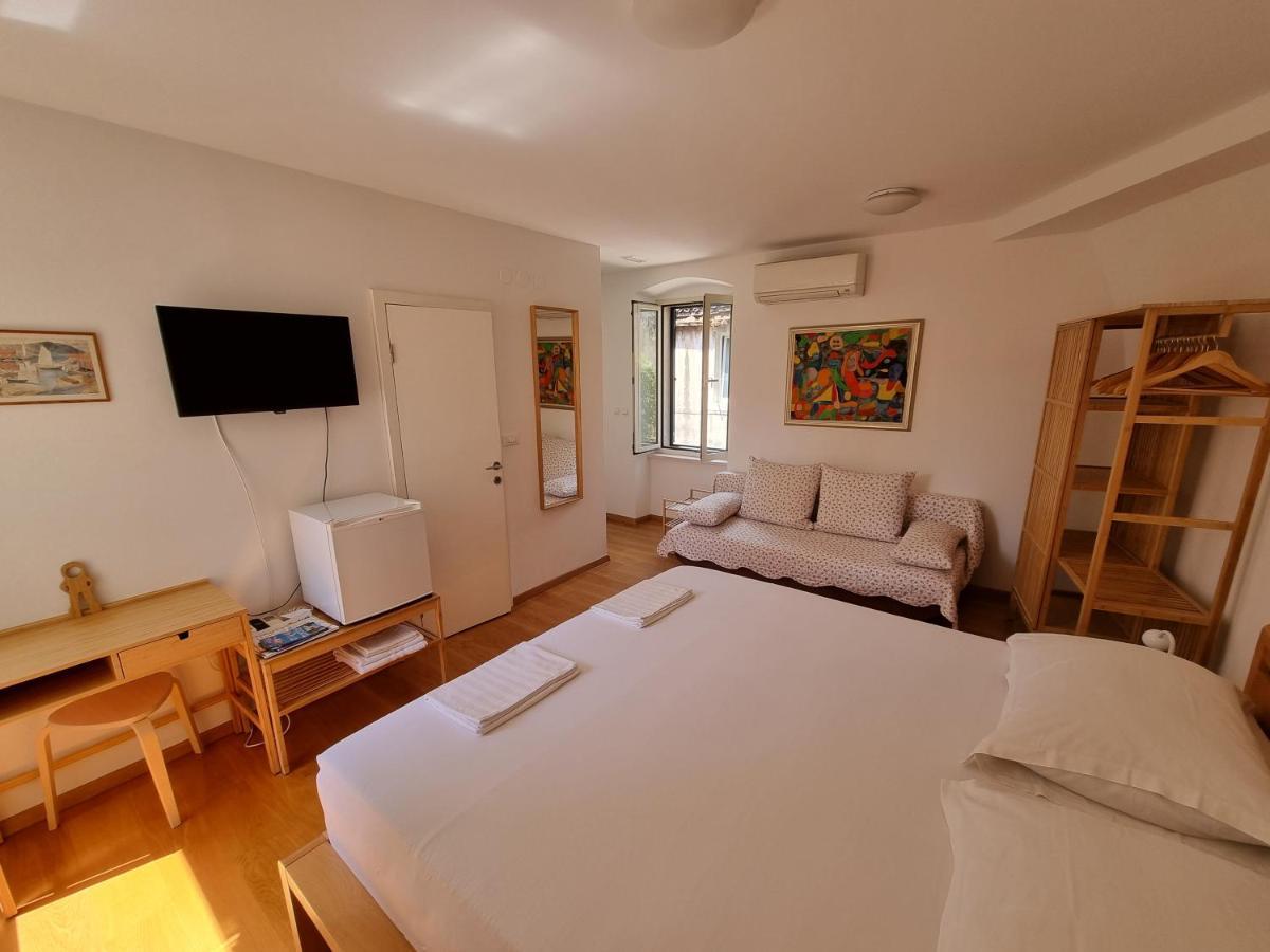 Casa de hóspedes Malena Palace Experience 3*