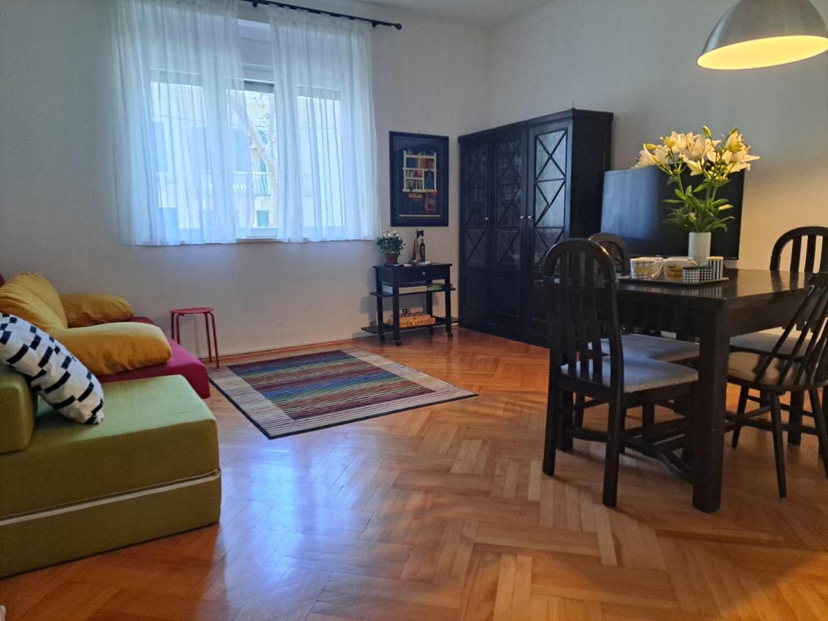 Apartment Emaus Garden - Center & 2 Bth Split