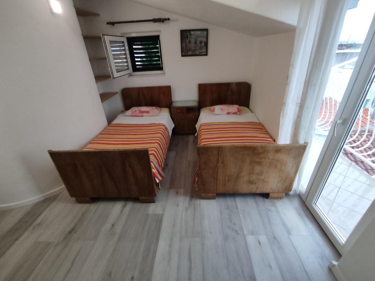 Guest house Periko Split