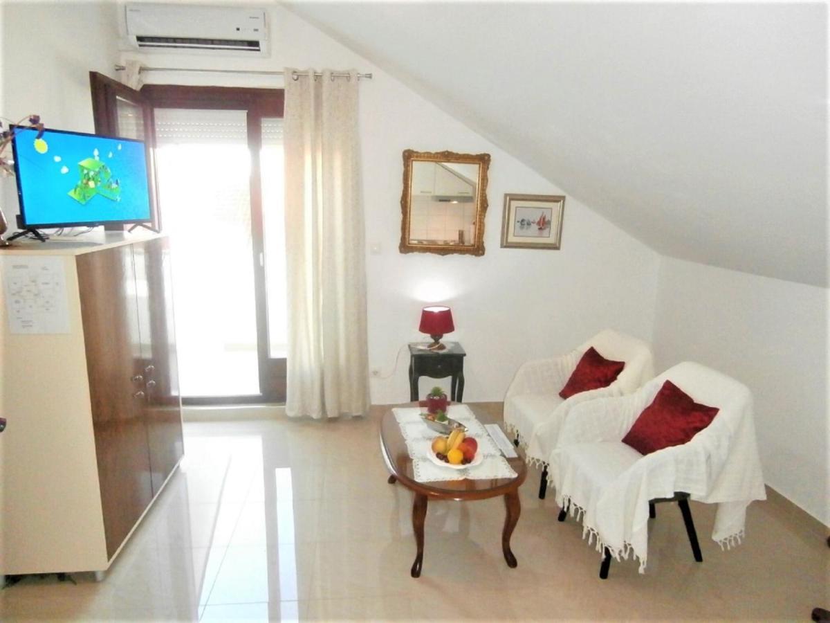 Guest house Song 4*