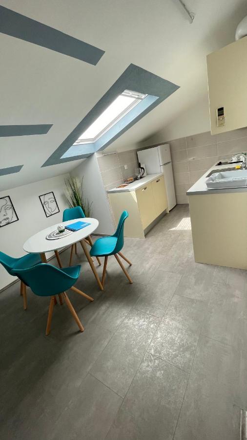 Apartmans And Madunic I 3*