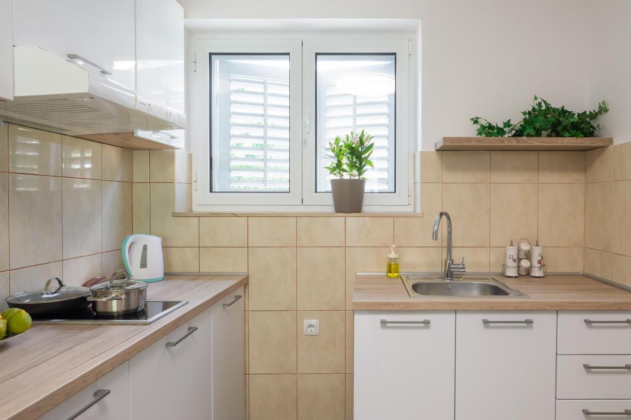 City Garden Apartment Split