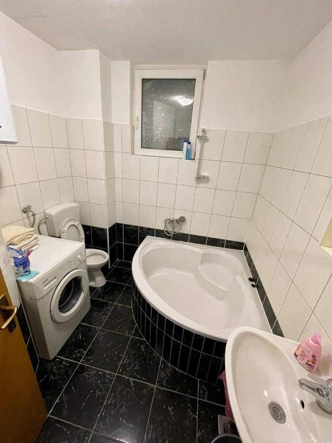 Apartment Lo Seaview Haven *