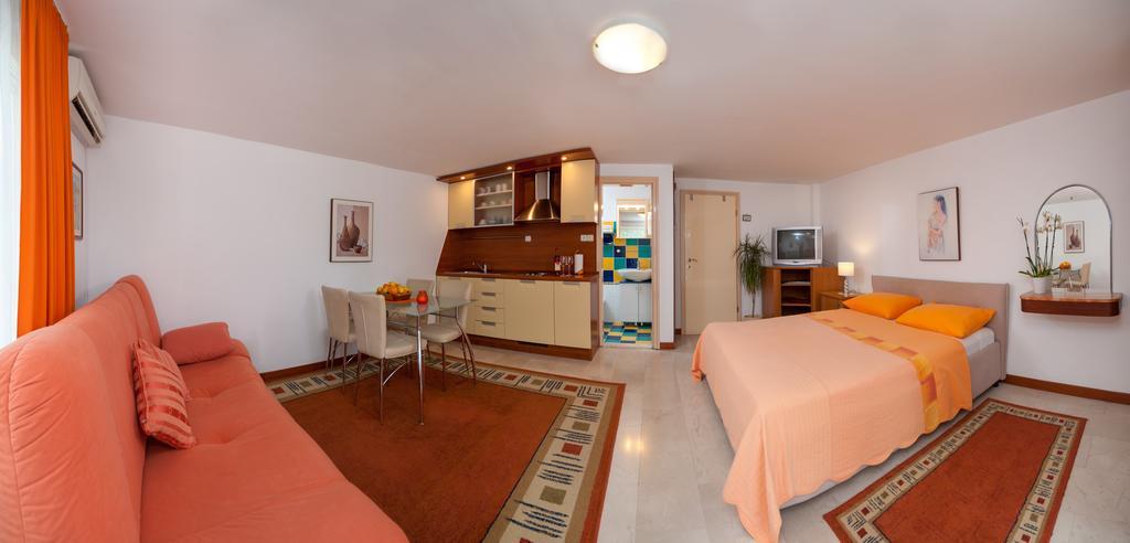 Apartment The Beach Studios & Apartments Split
