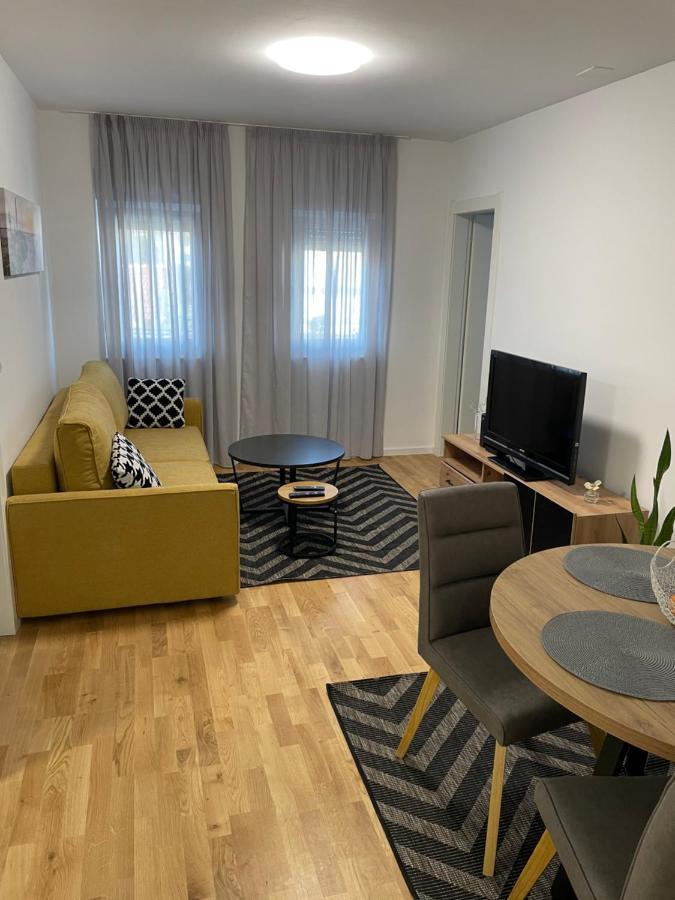 Naomi Apartment