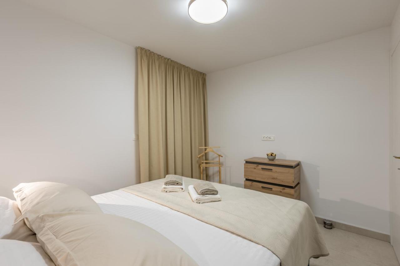 Vista Apartment