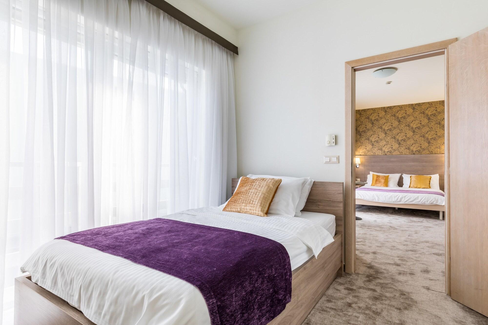 Hotel Mondo Hotel 4*