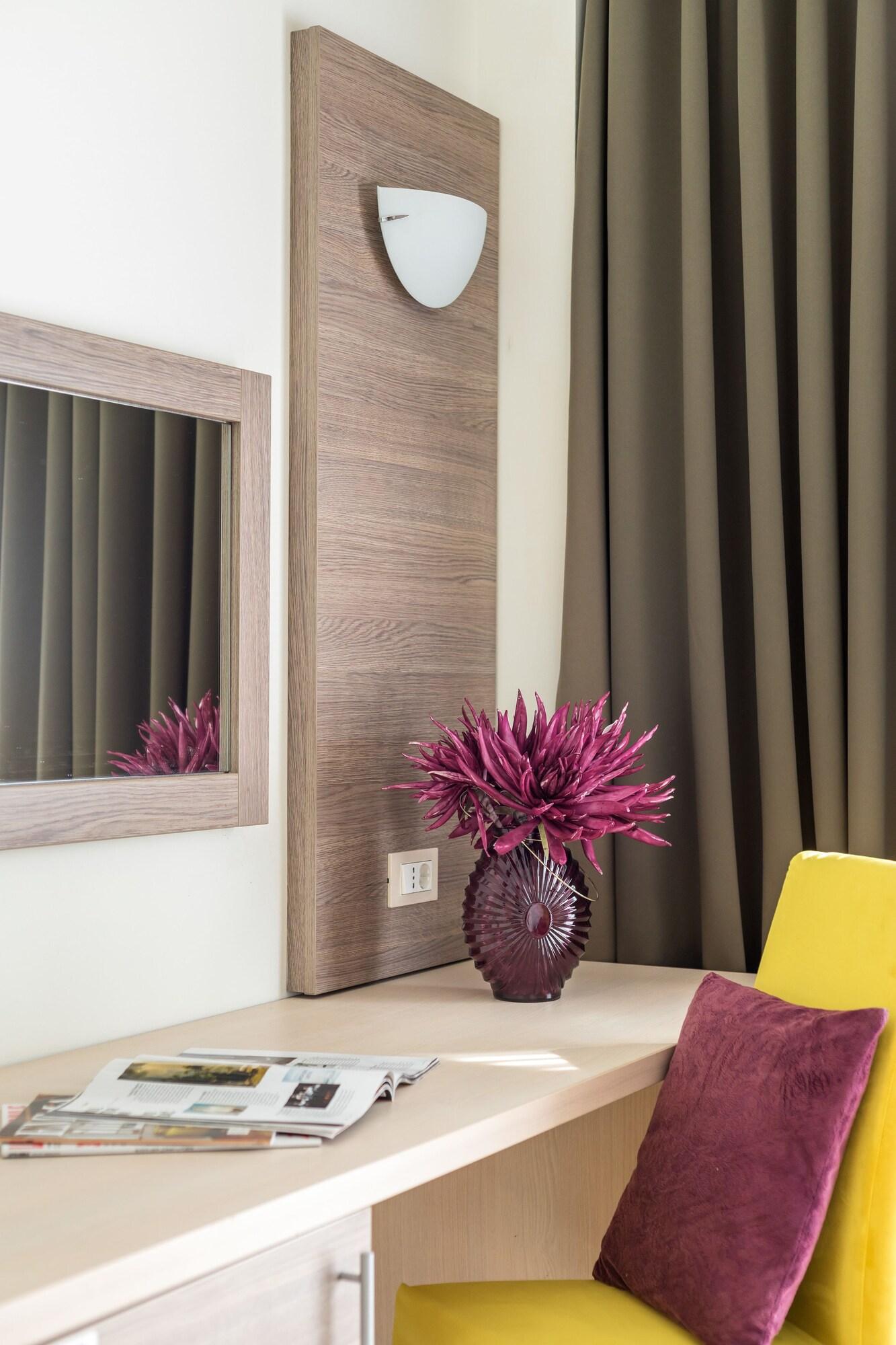 Hotel Mondo