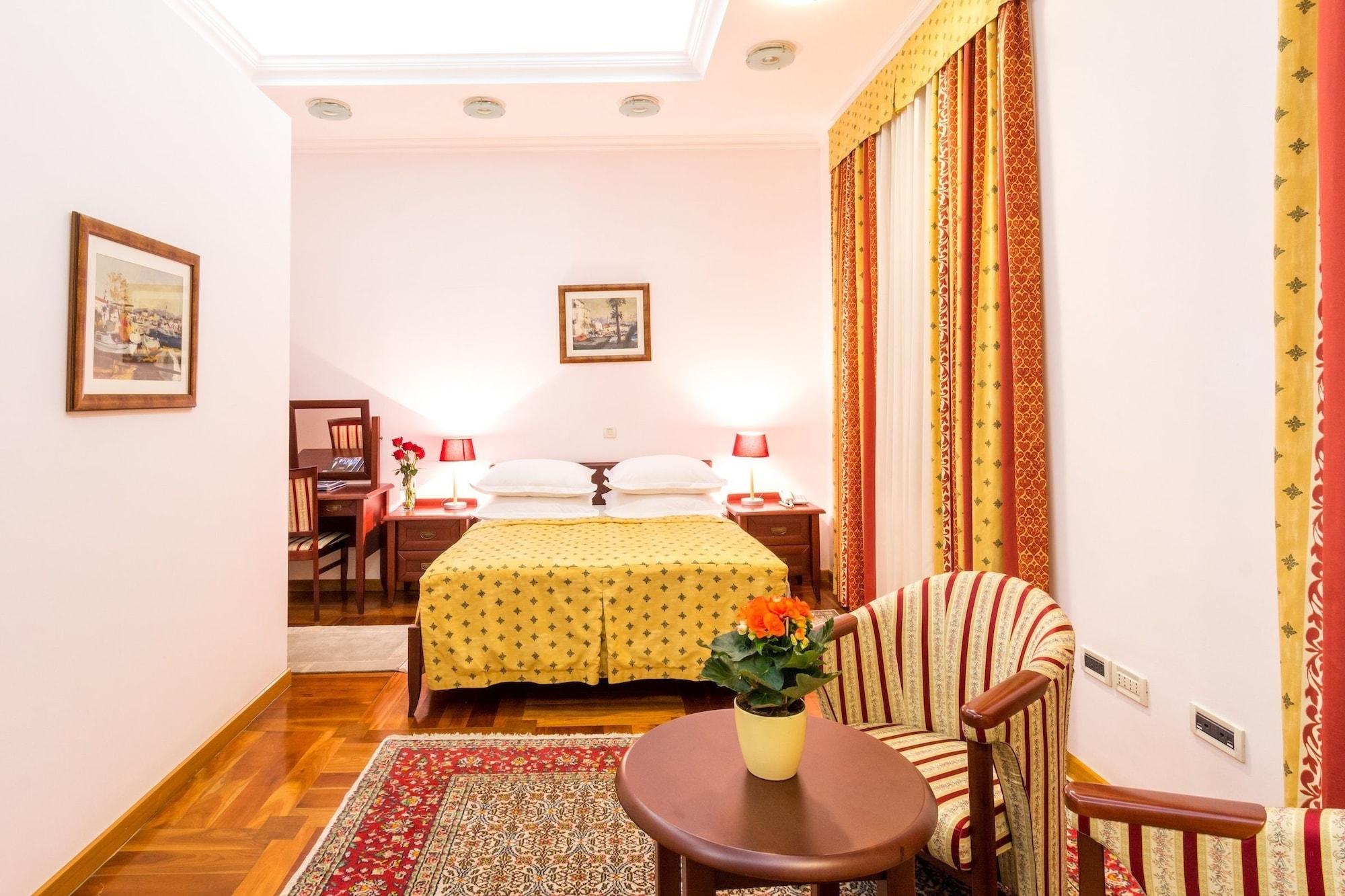 President Hotel