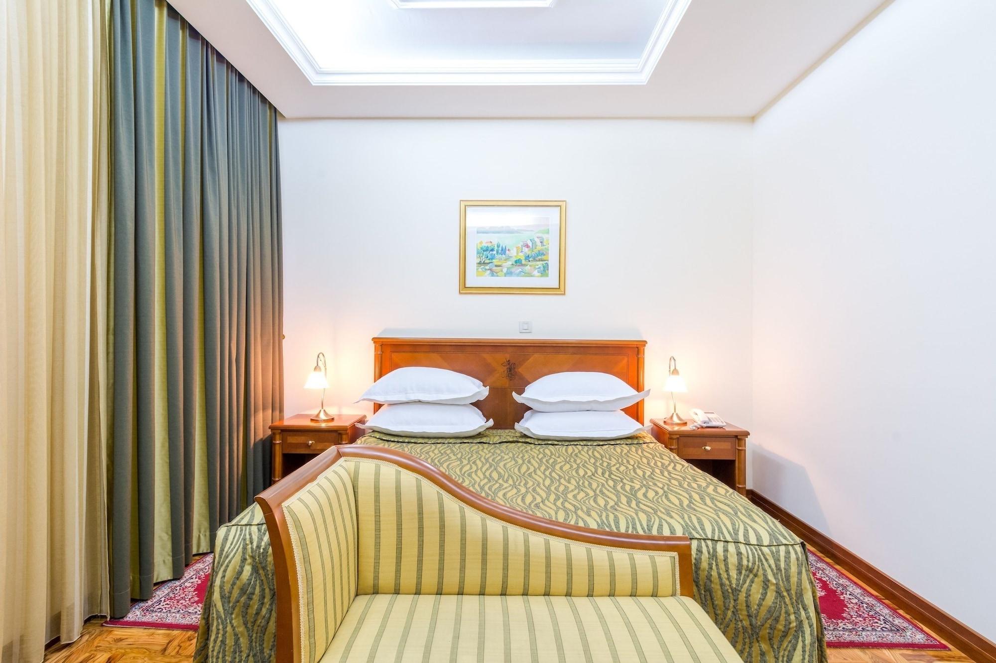 Hotel President 5*