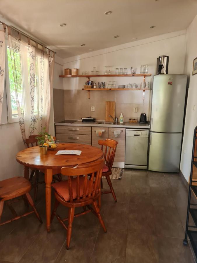 Quiet In A Private House - Close To Center, Parking, Pet Friendly *