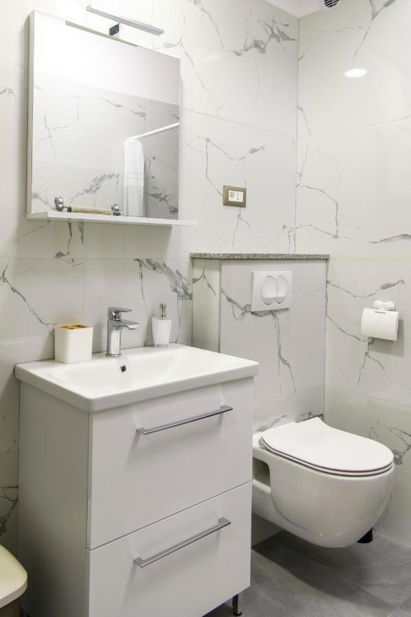 Apartment Delalle *