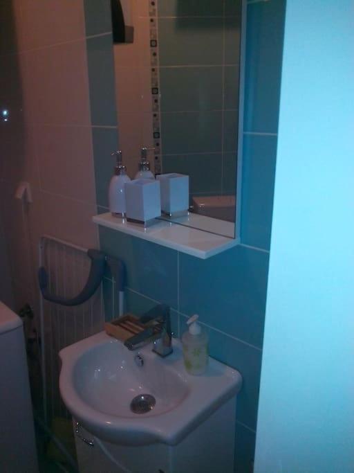Doris Apartment Split