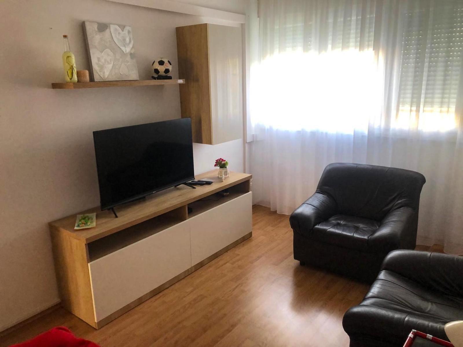 Apartment Maja *