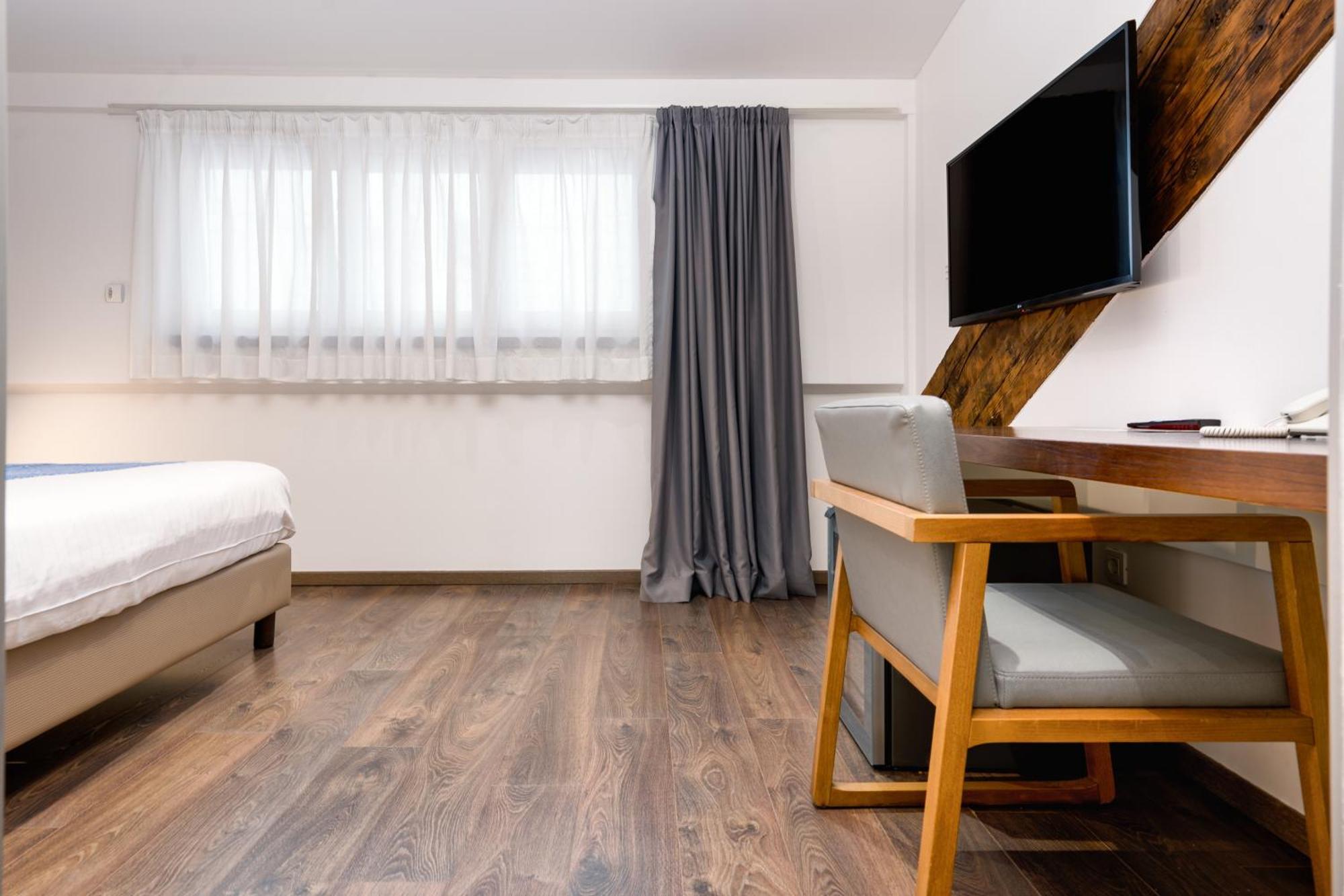 Azur Luxury 4*