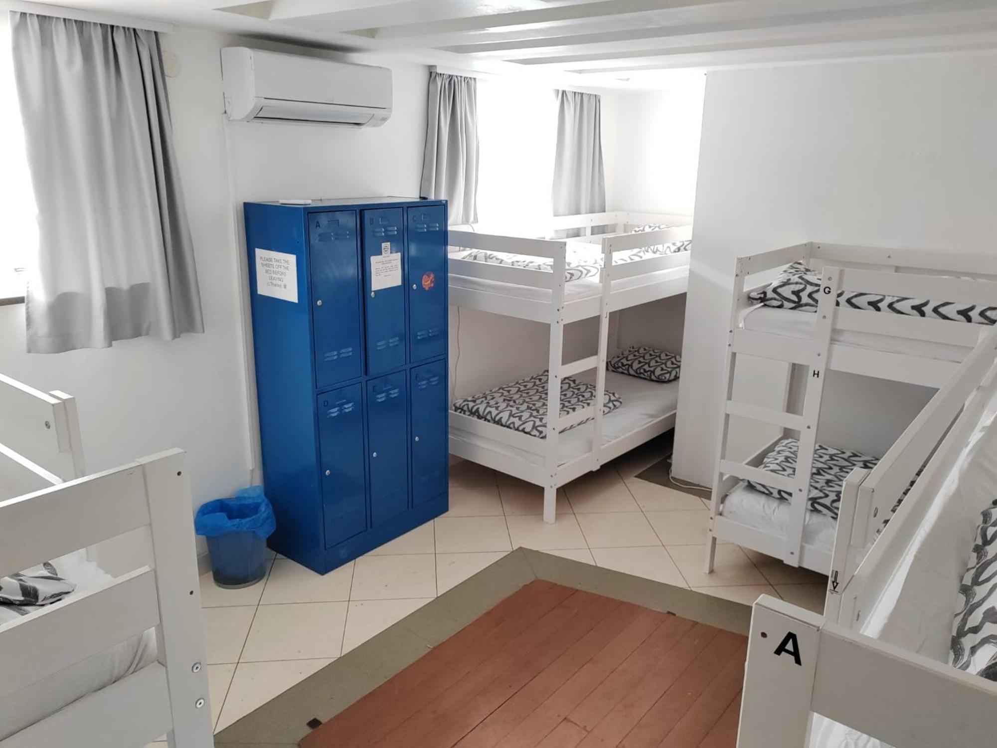 It Hostel *