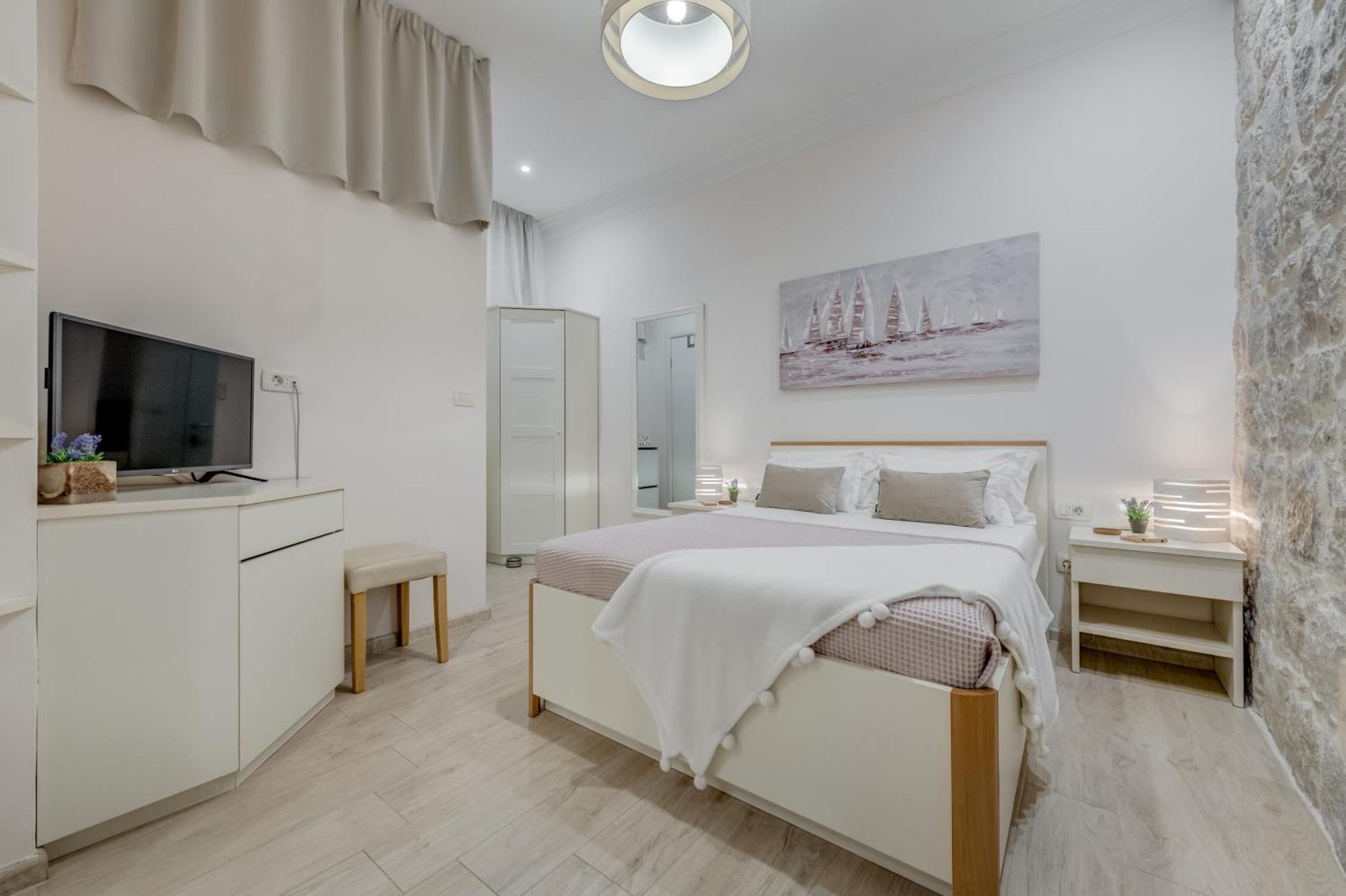 Casa de hóspedes Victoria Luxury - Downtown 4*