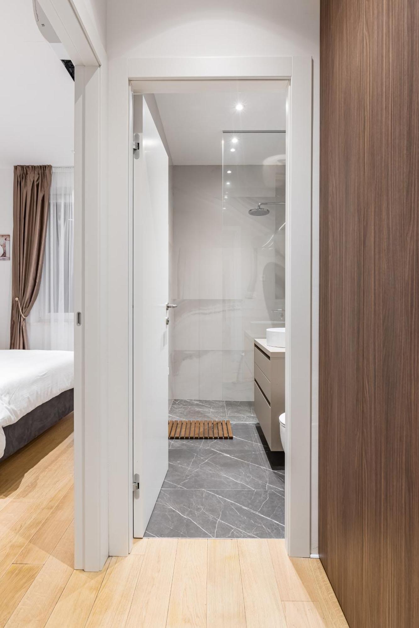 Appartement Eva Luxury Two Bedrooms & Bacvice Split